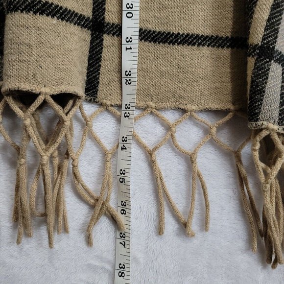 Coco Carmen Sweater Vest Wrap Cardigan Tan Gray Tartan Plaid Fringed One Size - Picture 10 of 14